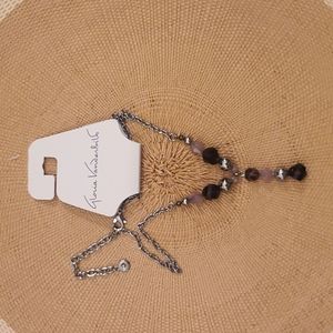 Gloria Vanderbilt Y Necklace